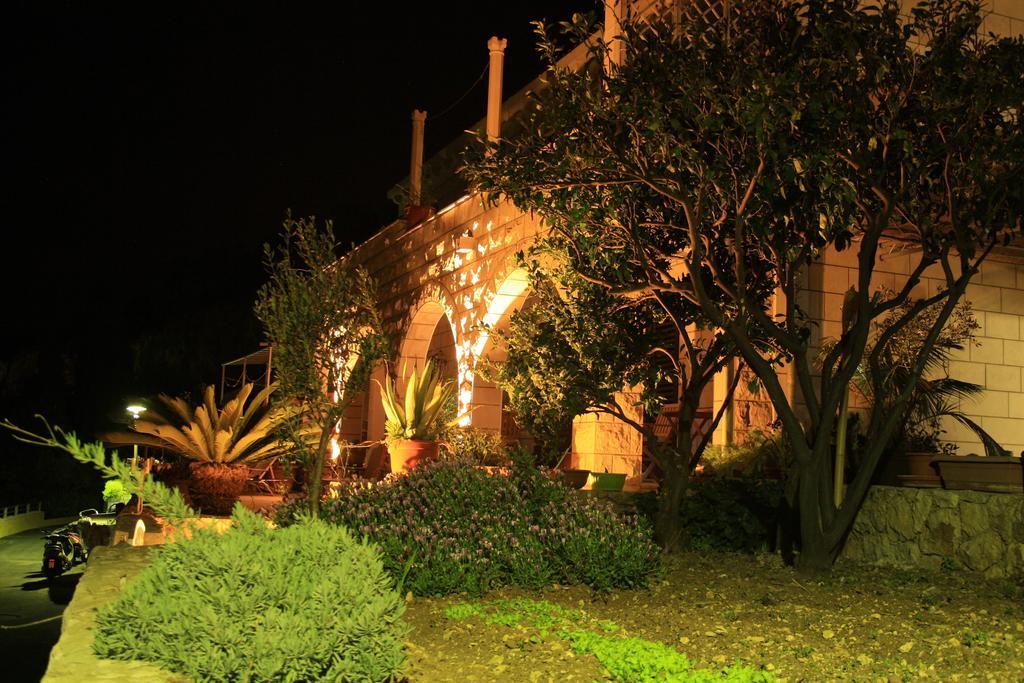 Villa Marijam Хвар Экстерьер фото